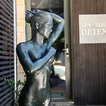 La Perle De فندق 4*