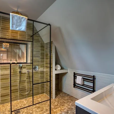 Hotel La Perle De 4*